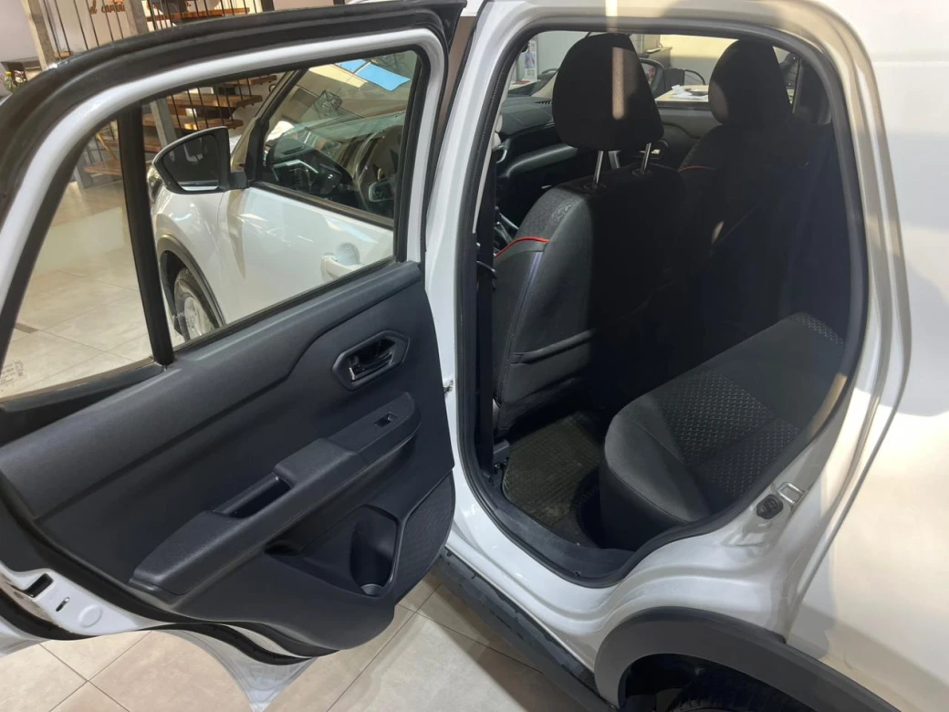 imagen 0 de vehiculo con id 2157